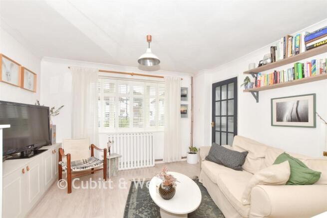 Woodleigh Road, Burgess Hill, West Sussex photo 3