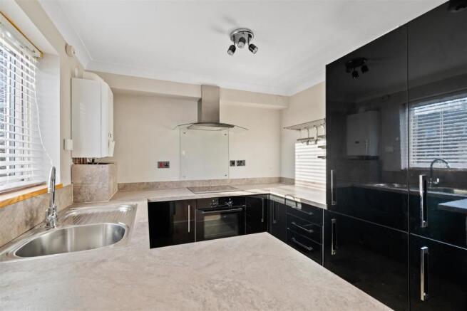 Heathdene Drive-9.jpg