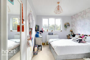 Fairlawn, Viewlands Avenue, Westerham TN16 2JE
