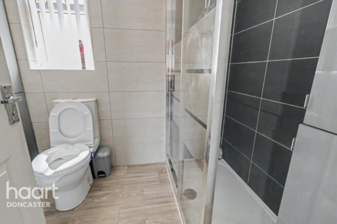 2 bed Bungalow for sale Image 11