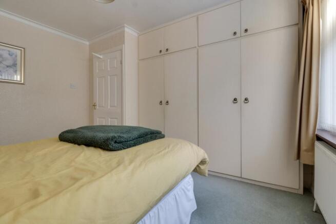 2 bed Semi-Detached Bungalow for sale Image 7