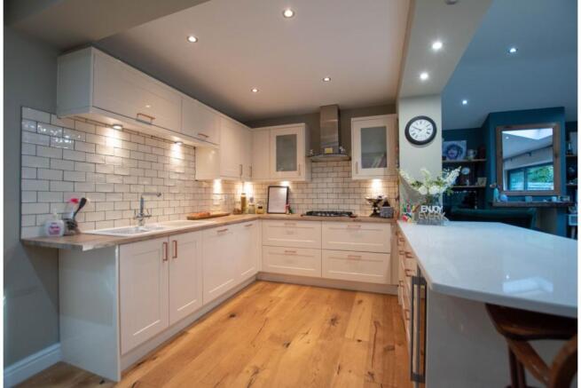 Kitchen/Breakfast