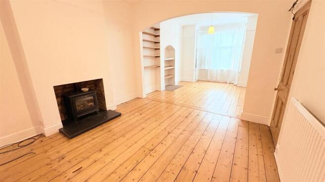 Living/Lounge Room