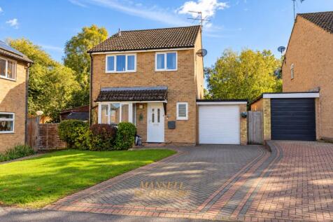 Fulham Close, Crawley, RH11