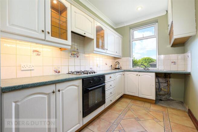 2 bed Terraced for sale Image 9