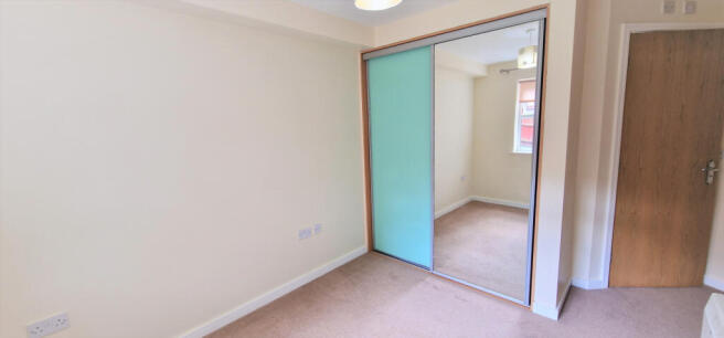 BEDROOM (2)