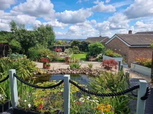 Garden 3.jpg