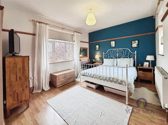 5 bed Detached for sale Image 10