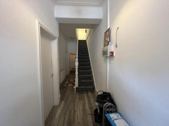 3aa.hallway.jpg
