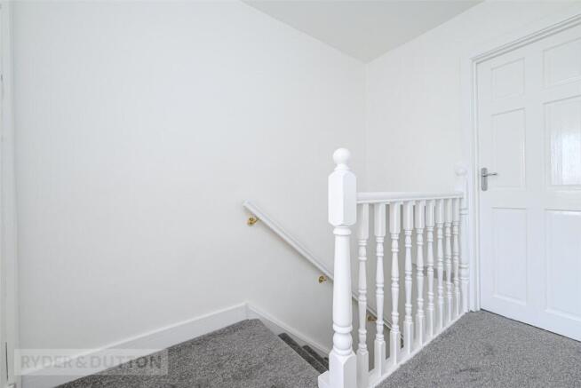 3 bed Terraced for sale Image 8