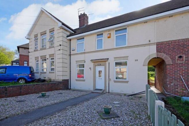 3 bed Terraced to rent Image 5
