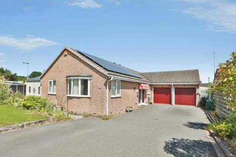 Whitebeam Way, Verwood, Dorset, BH31