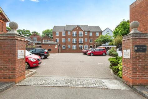 Queen Street, Hitchin, Hertfordshire, SG4