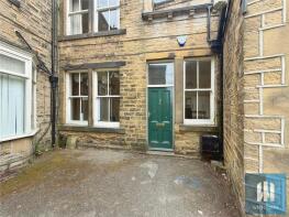 Flat 8, 81, Birkby Hall Road, Birkby, Huddersfield HD2 2UZ