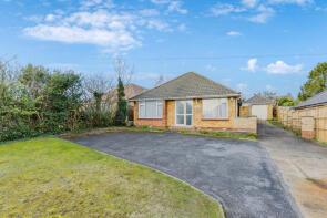 57, Uplands Avenue, Hitchin SG4 9NL