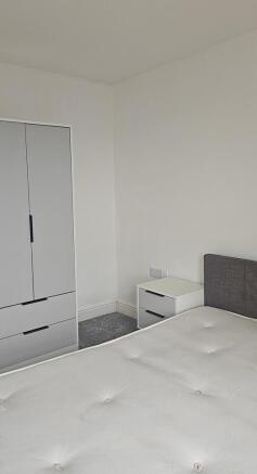 1 bed Apartment to rent Image 7