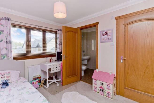 Bedroom Two (2)