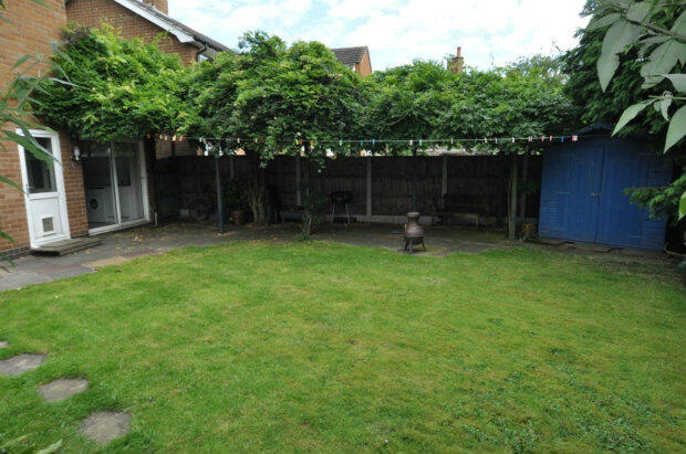 Photo 32