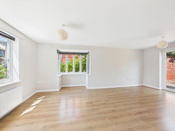 Spinning Wheel Court, Stroud photo 4