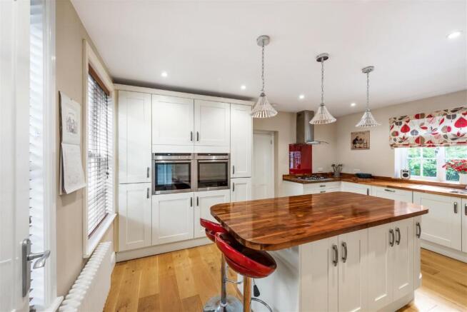 Kitchen/Breakfast 