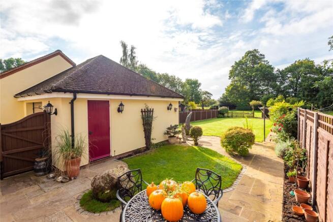 Patio & Garage