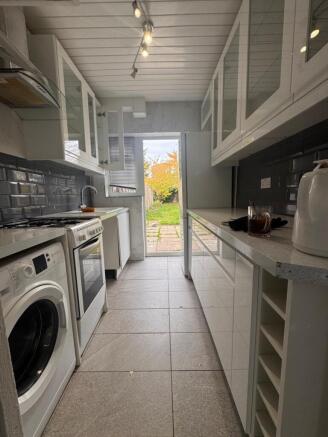 25d00940-ef89-4aa2-a464-58db44bb59c9