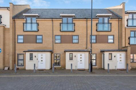 Sullivan Court, Biggleswade, Bedfordshire, SG18