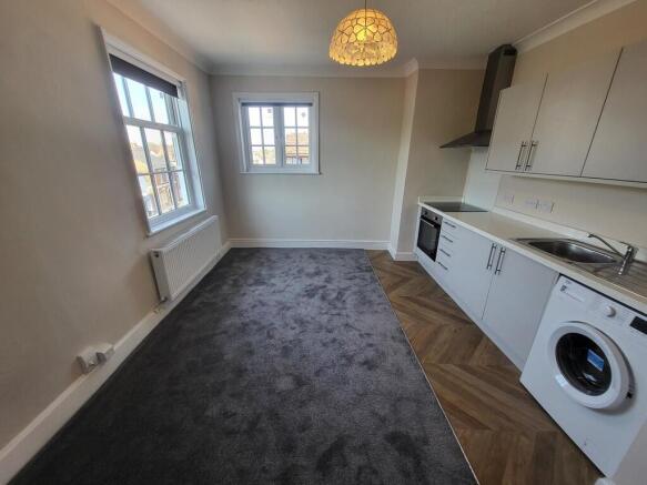 Kitchen lounge
