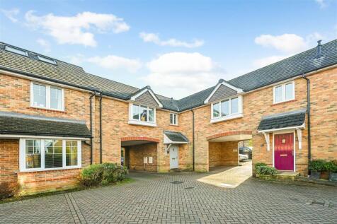 Lark Rise, Liphook