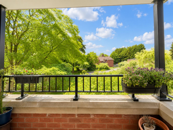 balcony.PNG