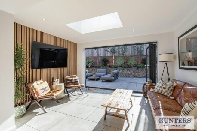 115528_34 Foxglove Way-10 - Copy_low.jpg