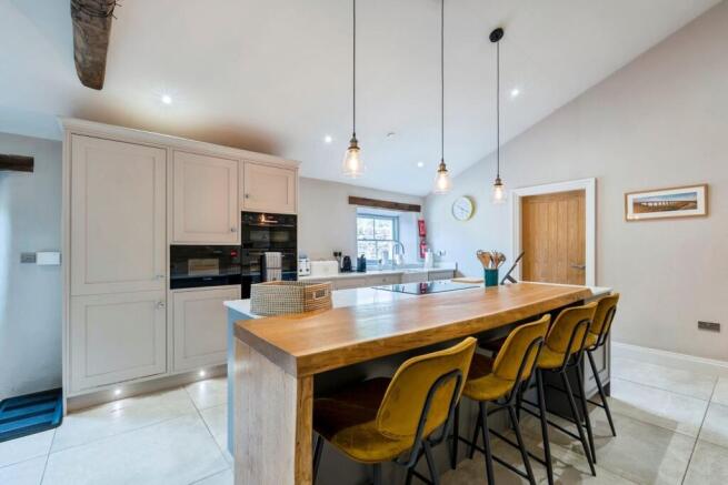 4 bed End of Terrace for sale Image 7