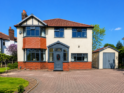 Framingham Road, Sale