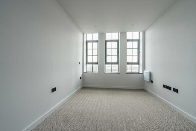 2 bed Apartment for sale Image 9