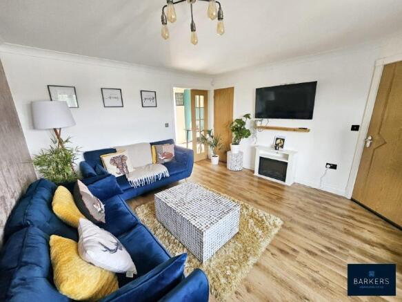 3 bed Terraced for sale Image 5