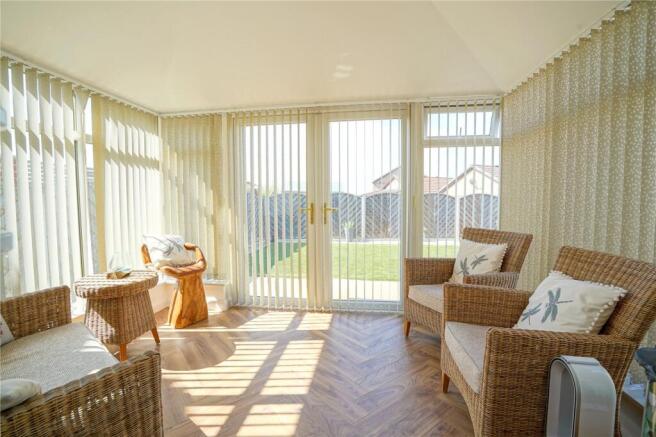 4 bed Detached for sale Image 7