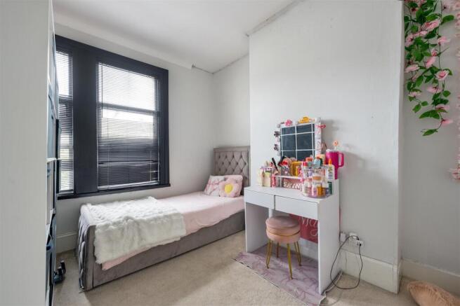 First-Bedroom-3.jpg