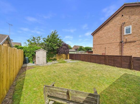 2 bed Semi-Detached for sale Image 12