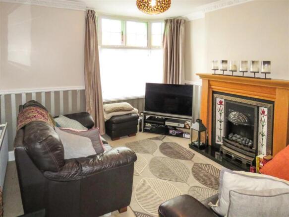 SITTING ROOM