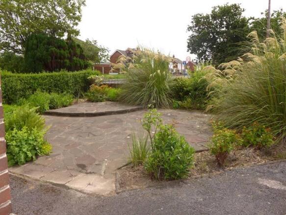 18. Front Garden