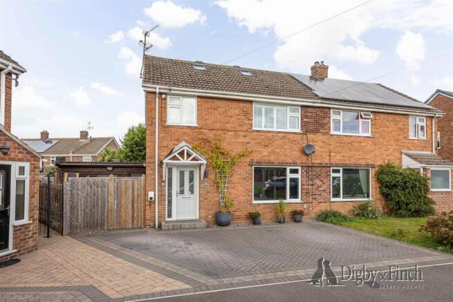 3-bed semi-detached on Barrington Close, Radcliffe-On-Trent, Nottingham, £325,000
