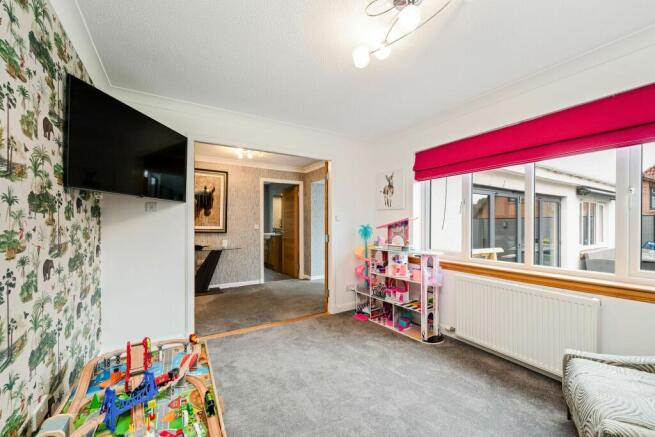 Bedroom 5/Reception