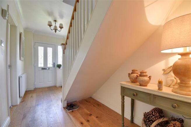4 bed Detached for sale Image 7