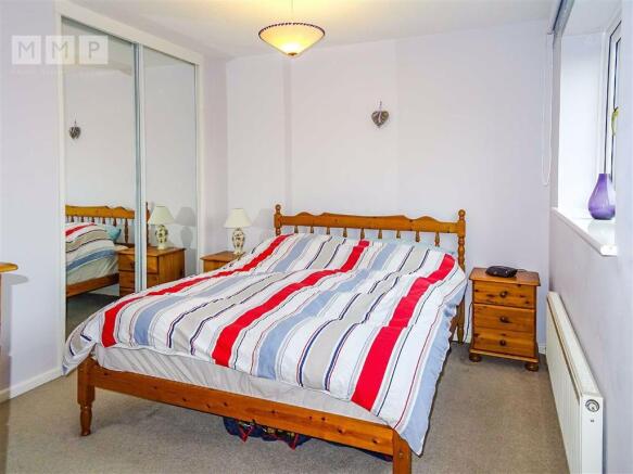Bedroom 1: