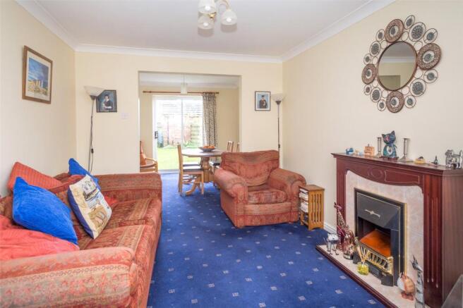 Lounge To Dining