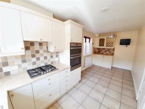 Kitchen / breakfast room