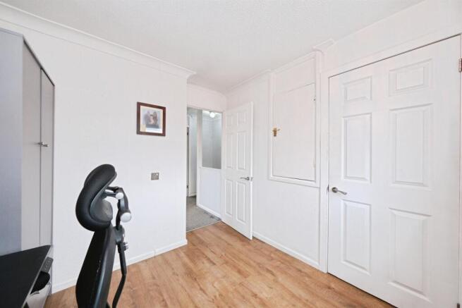 2 bed Semi-Detached for sale Image 11