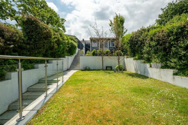 St Martins Road, Caerphilly, Hern Crabtree (15).jp