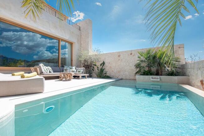 Swimming Pool (2)