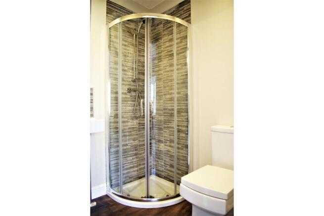 Master En-suite